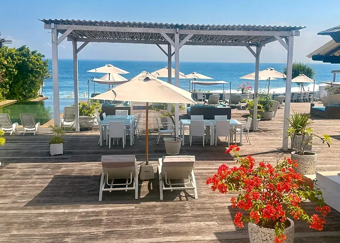 The Palms Ceningan 4*